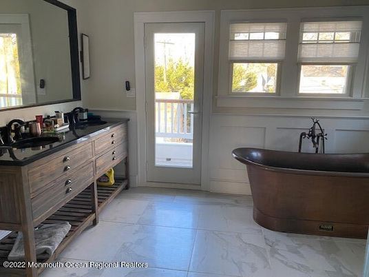 Bathroom, Dual Sink Vanities, Free Standing Baths, Interior, Marble