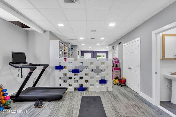 Fitness Equipment, Interior, Recessed Lighting