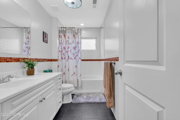 Bathroom, Interior, Recessed Lighting, Wood Texture Flooring