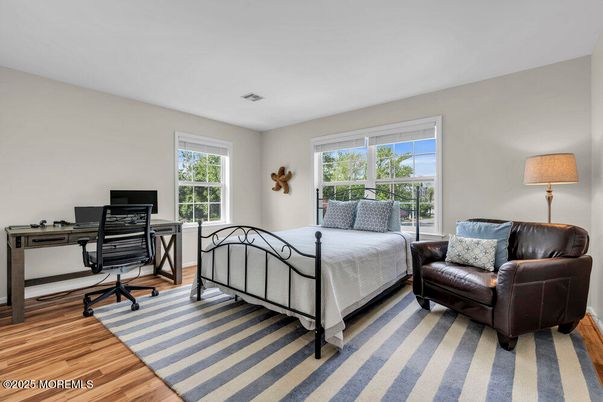 Bedroom, Home Office, Interior, Wood Texture Flooring
