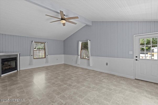 Empty room, Fireplace, Interior