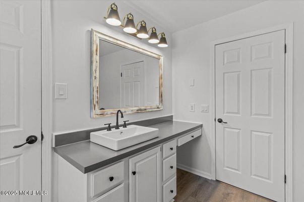 Bathroom, Interior, Wood Texture Flooring