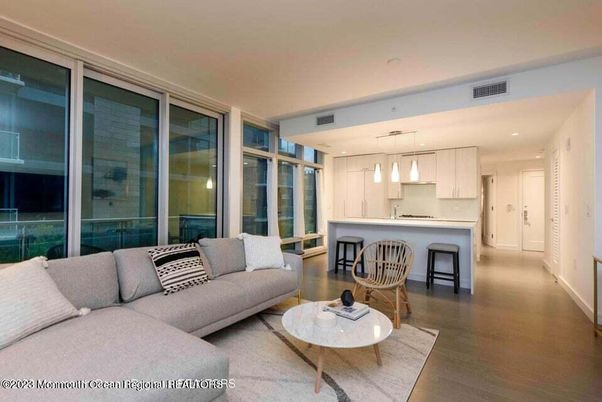 Interior, Kitchen, Living room, Pendant Lights, Recessed Lighting