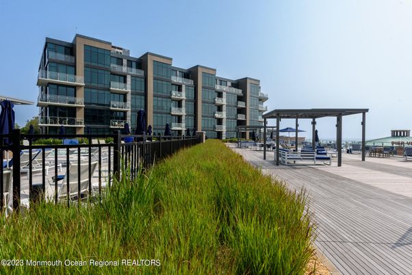 Backyard, Exterior, Facade, Condo Building