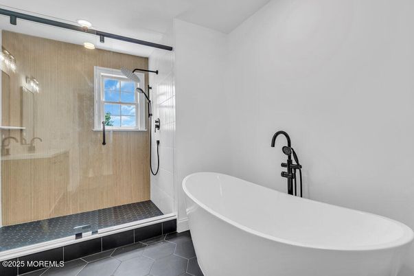 Bathroom, Free Standing Baths, Glass Shower, Interior