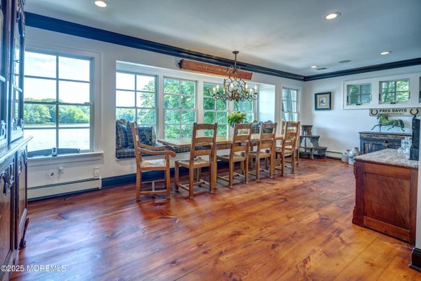 Chandelier, Dining room, Fireplace, Interior, Recessed Lighting, Wood Texture Flooring