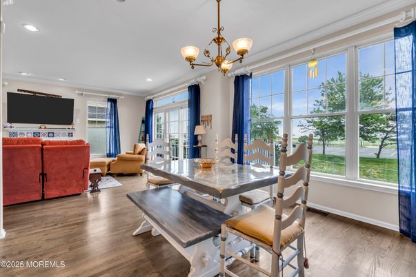 Chandelier, Dining room, Interior, Living room, Recessed Lighting, Wood Texture Flooring