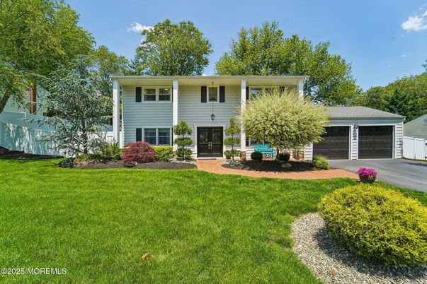 Attached, Exterior, Facade, Raised Ranch