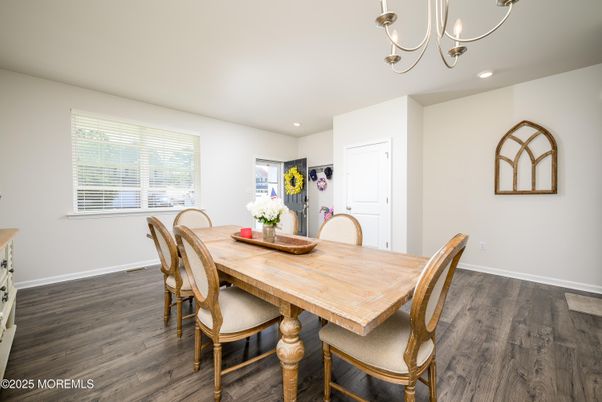 Chandelier, Dining room, Interior, Recessed Lighting, Wood Texture Flooring