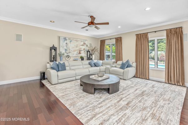 Interior, Living room, Recessed Lighting, Wood Texture Flooring