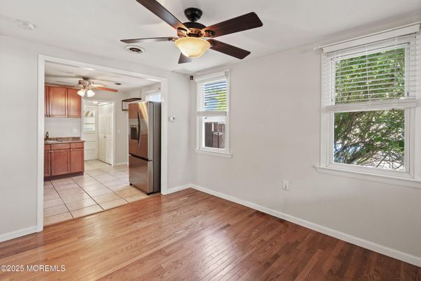 Empty room, Interior, Kitchen, Wood Texture Flooring