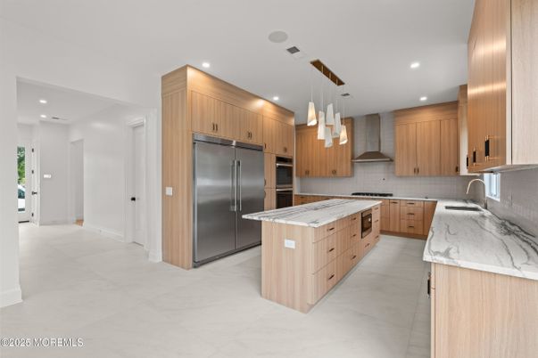 Interior, Kitchen, Pendant Lights, Recessed Lighting, Stainless Steel Appliances