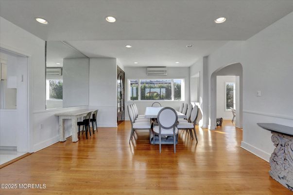 Dining room, Interior, Recessed Lighting, Wood Texture Flooring