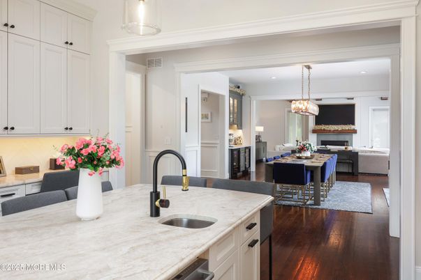 Dining room, Interior, Kitchen, Living room, Pendant Lights, Recessed Lighting, Wood Texture Flooring