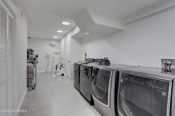 Interior, Recessed Lighting, Washer