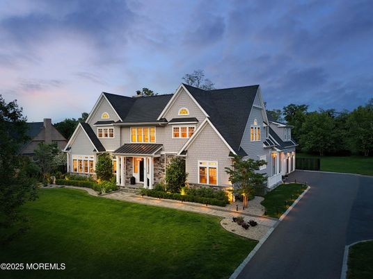 Exterior, Facade, French Provincial