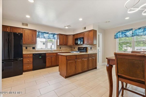 Interior, Kitchen, Recessed Lighting