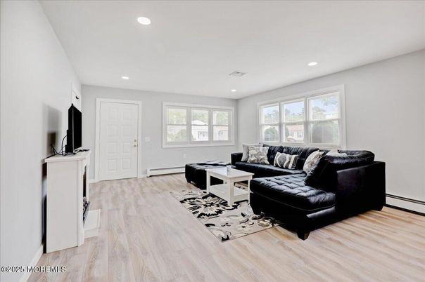 Interior, Living room, Recessed Lighting, Wood Texture Flooring