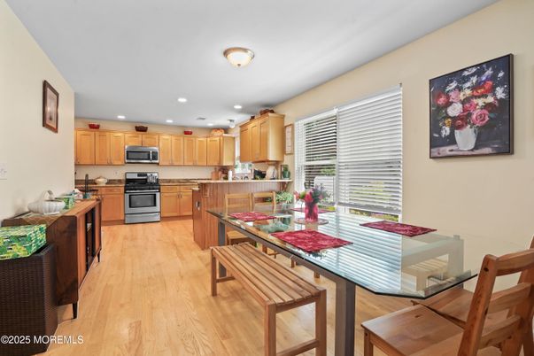Dining room, Interior, Kitchen, Recessed Lighting, Wood Texture Flooring