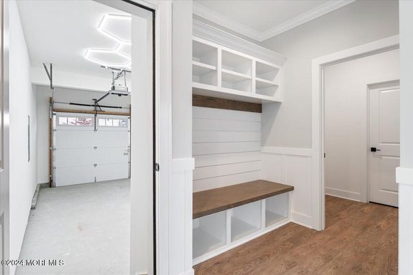 Garage, Interior, Wood Texture Flooring