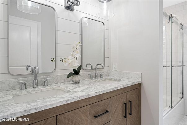 Bathroom, Dual Sink Vanities, Glass Shower, Interior