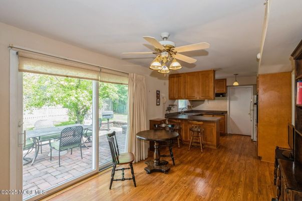 Interior, Kitchen, Pendant Lights, Wood Texture Flooring