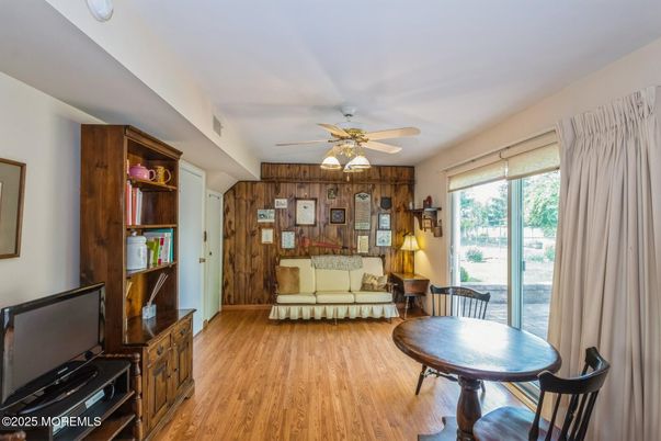 Dining room, Interior, Wood Texture Flooring, Wooden Walls