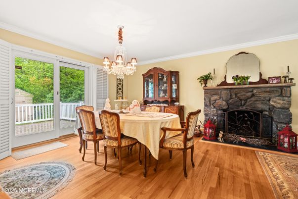 Chandelier, Dining room, Fireplace, Interior, Wood Texture Flooring