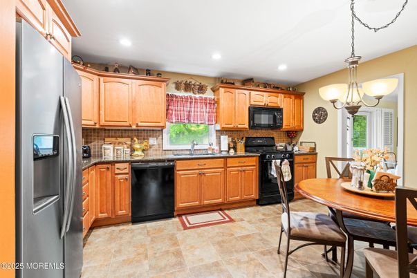 Dining room, Interior, Kitchen, Pendant Lights, Recessed Lighting