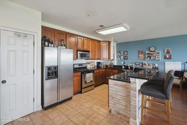 Dining room, Interior, Kitchen, Stainless Steel Appliances