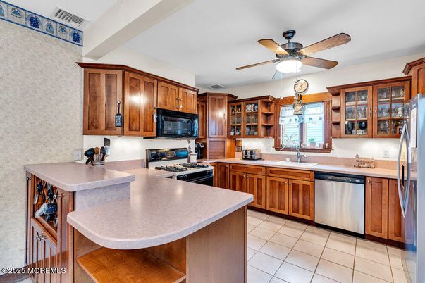 Interior, Kitchen, Stainless Steel Appliances