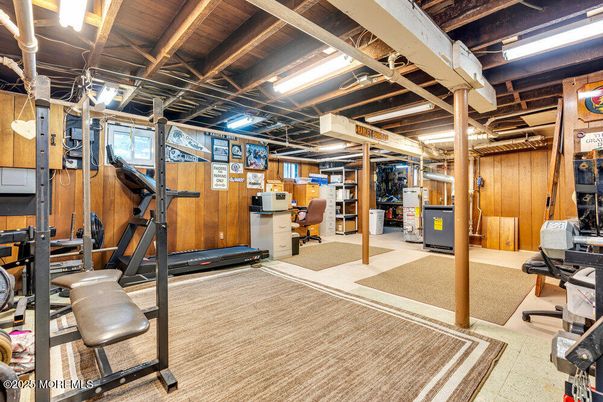 Fitness Equipment, Interior, Wooden Beams, Wooden Walls