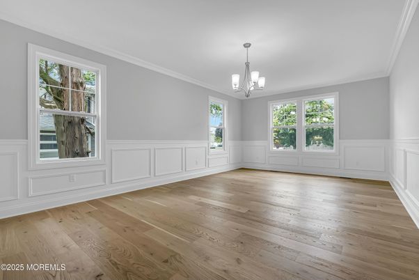 Empty room, Interior, Pendant Lights, Wood Texture Flooring
