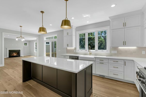 Fireplace, Interior, Kitchen, Pendant Lights, Recessed Lighting, Wood Texture Flooring