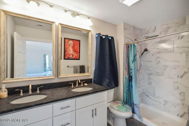 Bathroom, Dual Sink Vanities, Interior, Marble Walls
