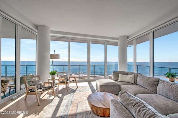 Interior, Living room, Sun Room, Water, Wood Texture Flooring