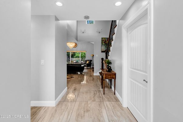 Chandelier, Fireplace, Interior, Marble, Recessed Lighting
