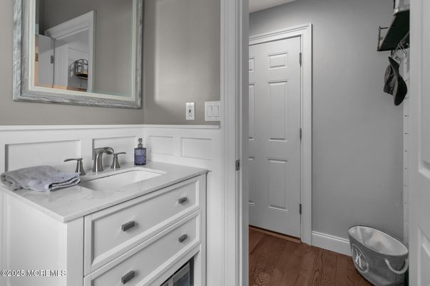 Bathroom, Interior, Wood Texture Flooring
