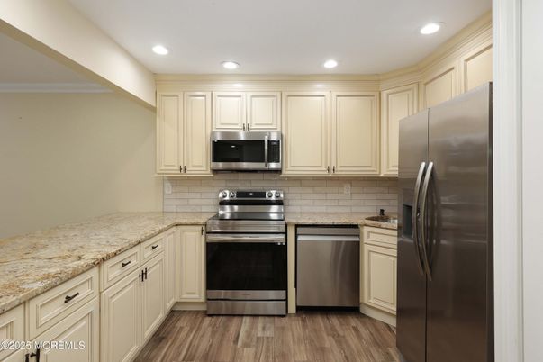 Interior, Kitchen, Recessed Lighting, Stainless Steel Appliances, Wood Texture Flooring