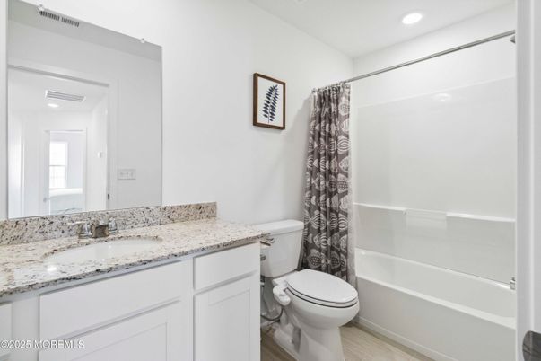 Bathroom, Interior, Recessed Lighting, Wood Texture Flooring