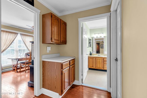 Bathroom, Dining room, Interior, Wood Texture Flooring