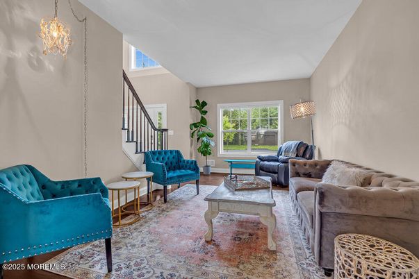 Chandelier, Interior, Living room