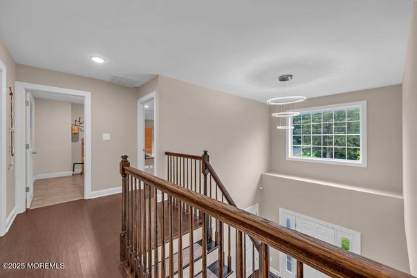 Interior, Pendant Lights, Recessed Lighting, Wood Texture Flooring