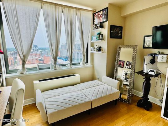 Bedroom, Interior, Water, Wood Texture Flooring