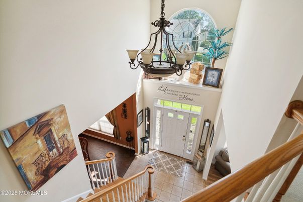 Chandelier, Interior