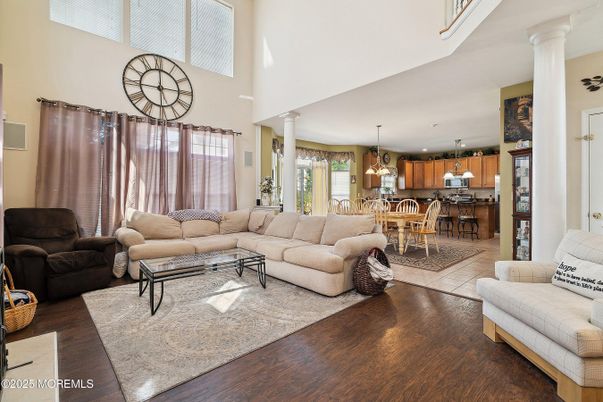 Dining room, Interior, Kitchen, Living room, Pendant Lights, Recessed Lighting, Wood Texture Flooring