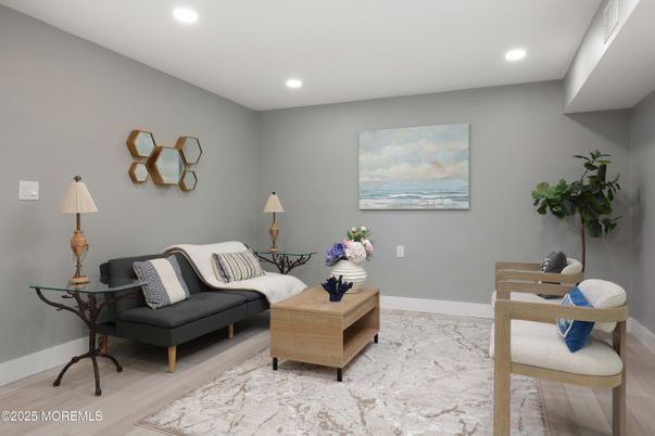 Interior, Living room, Recessed Lighting, Wood Texture Flooring