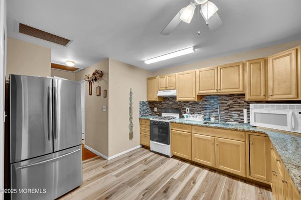 Interior, Kitchen, Wood Texture Flooring