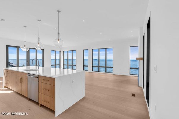 Interior, Kitchen, Pendant Lights, Recessed Lighting, Water, Wood Texture Flooring