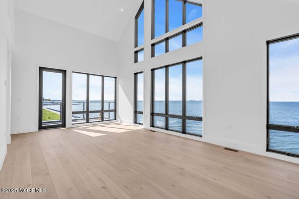 Empty room, Interior, Water, Wood Texture Flooring